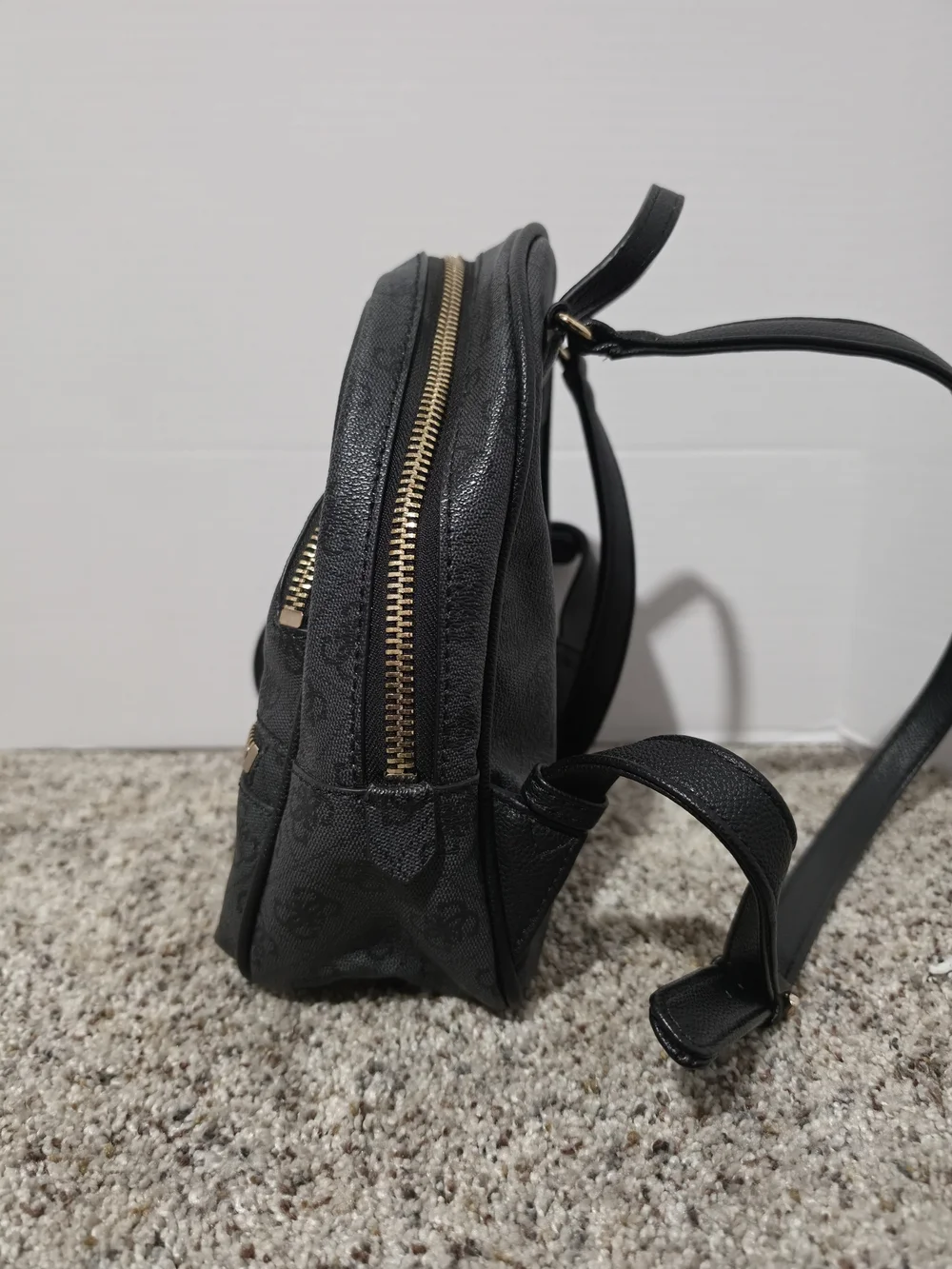 Guess Manhattan II Women's Backpack Bag Black